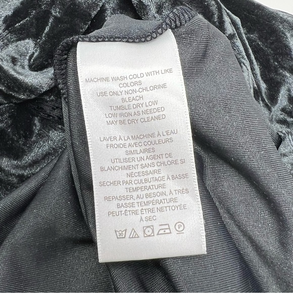 Kimchi Blue Ryder Velvet & Lace Mini Dress NWT Size Large - Picture 14 of 16